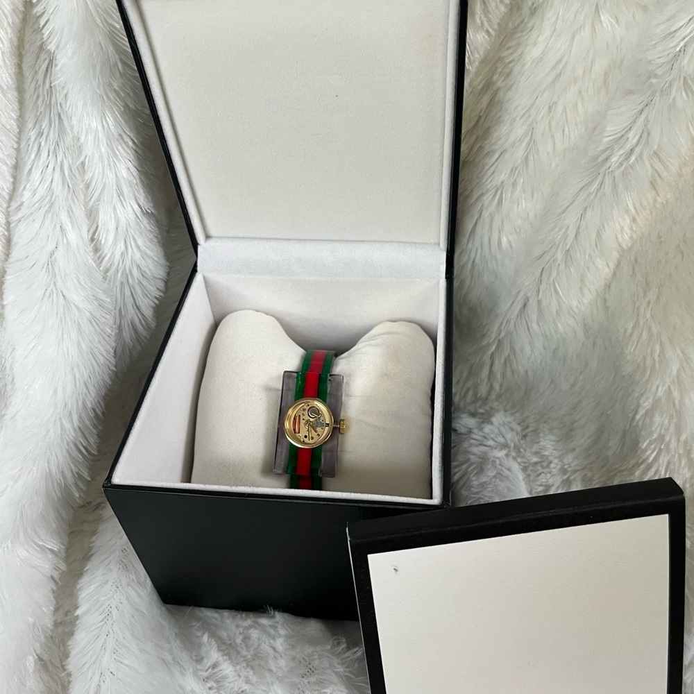 Authentic Gucci Watch Bangle - Picture 2 of 3